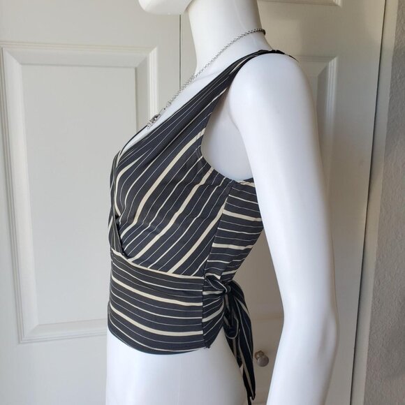 Wet Seal y2k Black and White crop top - Picture 2 of 7